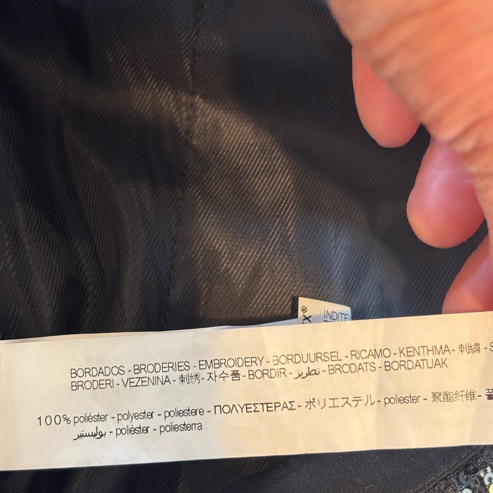 Zara Black and Silver Sequin Cropped Pants 020 - Picture 7 of 7